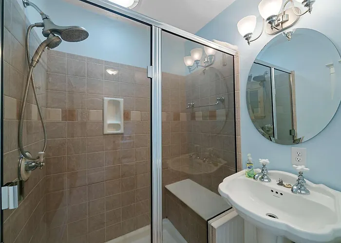 Classic Charm On Ashland - For 8 Сasa de vacaciones